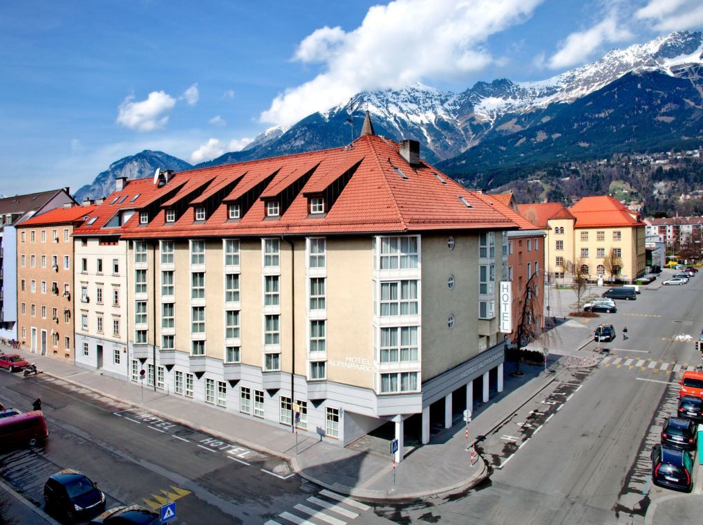 Hotel Alpinpark Innsbruck Eksteriør billede